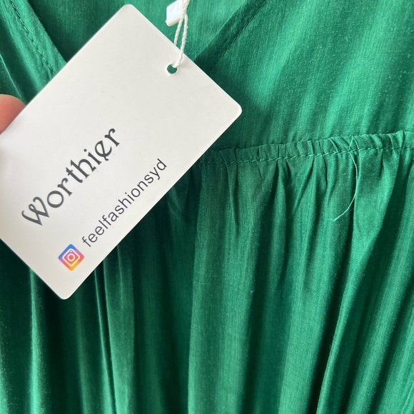 Worthier Umina Tie Waist Dress in Forrest Green Size S/M BNWT - Picture 4 of 8